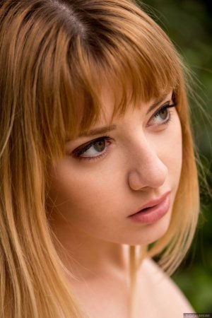Beautiful Lena Anderson shows her shaved pussy photo 9