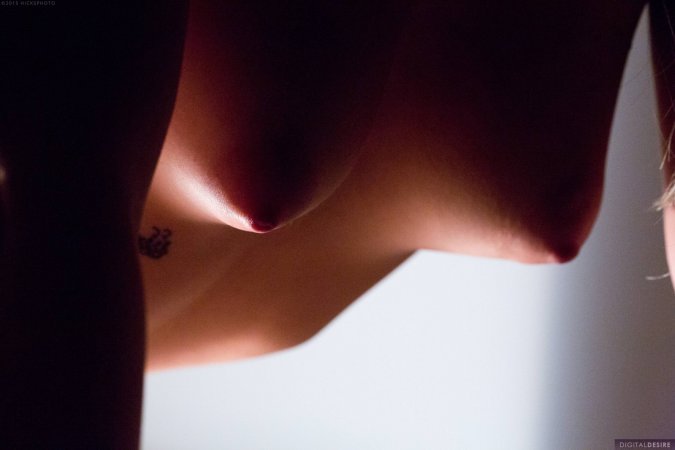 Macy Cartel plays with a light bulb and her cunt photo 17